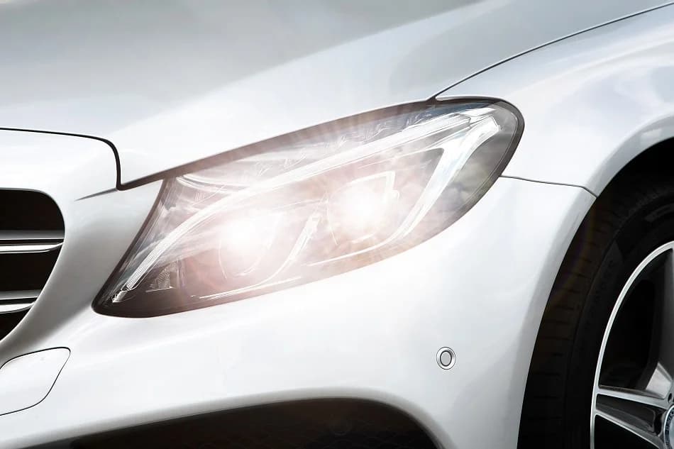Mercedes-Benz service and repair